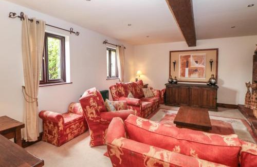 Lichfield House | The Haybarn