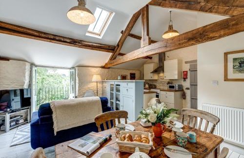 Hook Norton House | The Hayloft