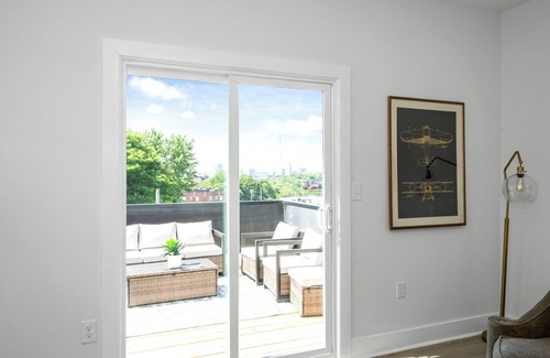 Walnut Hills House | The Heights on Wayne by Blackhouse – Modern Luxury w/Rooftop Lounge!