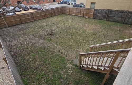 Petersburg Apartment | The Henry Lofts Unit 3 - 'The Sunset Suite'