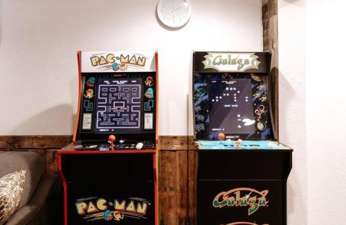 Hermantown House | The Hermantown Hangout