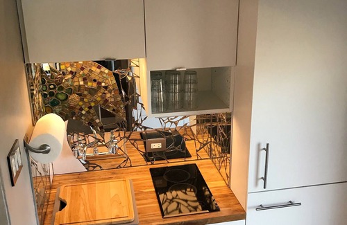 Kessler House | The Hidden Cliff MCM Luxe+Private ADU-FIFA Ready