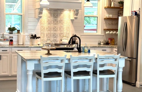 Gordonville House | The Hideaway at Hidden Creeks