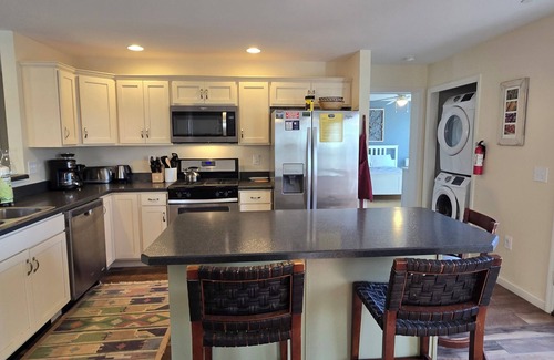 Sky Valley House | The Hideaway House- 3 bedroom with Hot Tub, Fenced Yard, Lake Access