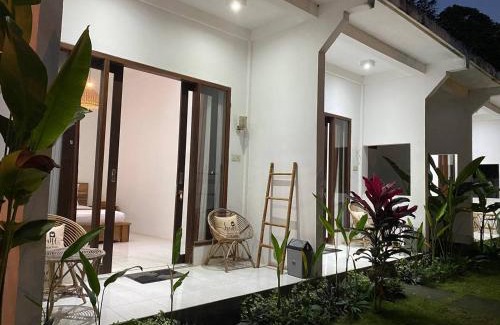 Kuta Hotel | The Hill View Lombok