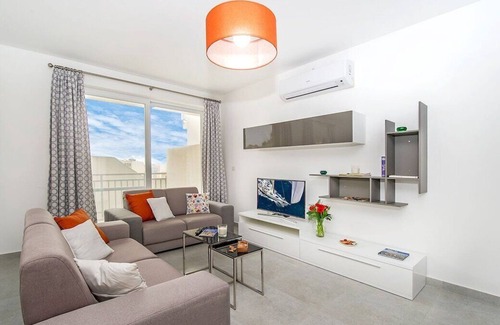 Marsalforn Apartment | The Hillock North G4