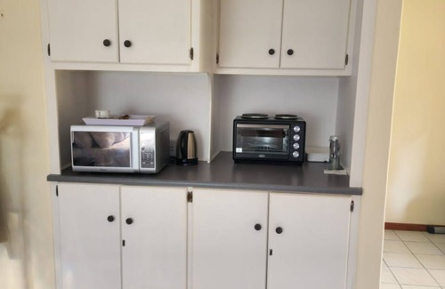 Newcastle House | The Hills Guest House