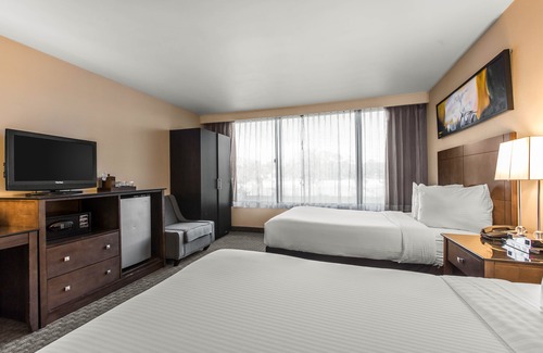 Laguna Hills Hotel | The Hills Hotel, Ascend Hotel Collection