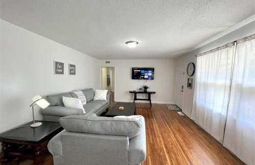 Center Point House | The Hilltop