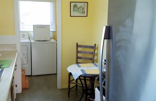 Carpinteria House | The historic fireman's cabin
