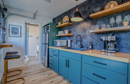 Greenville - Spartanburg Apartment | The Hive · Luxe Shipping Container w/King on Lakefront Farm