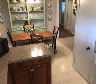 Chappell Hill House | The Hoffmann Vacation Rental Bed & Breakfast