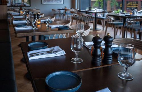 Downtown Halifax Hotel | The Hollis Halifax - a DoubleTree Suites by Hilton