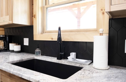 Berkeley Springs Cabin | The Honey Bear House