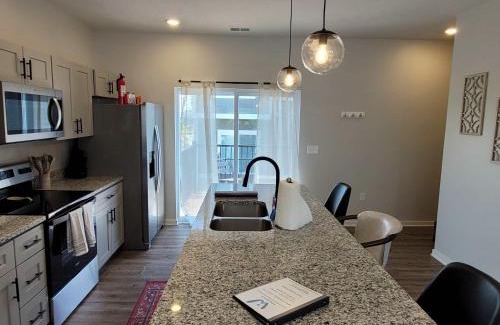 Elkhorn House | The HoneyBee at Coventry Rows