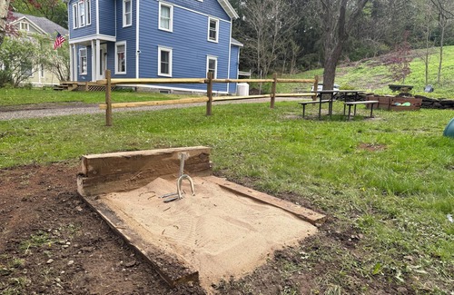 Cooperstown House | The Hot Corner – Big 4BR, Cold AC, Close to Dreams Park & Baseball Fun