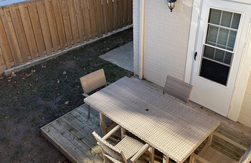 Brantford House | The House.