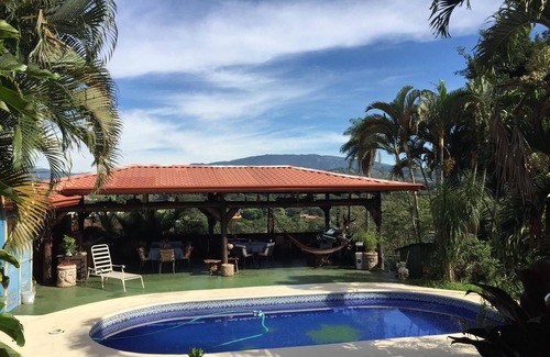 San Jose House | The Hummingbird-Full House