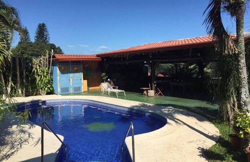 San Jose House | The Hummingbird-Full House