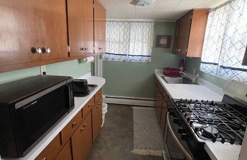 Mobridge House | The Hunter’s Den