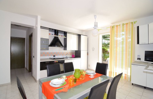 Fondachello Apartment | The ideal place for relaxation in the garden and in the nearby beaches