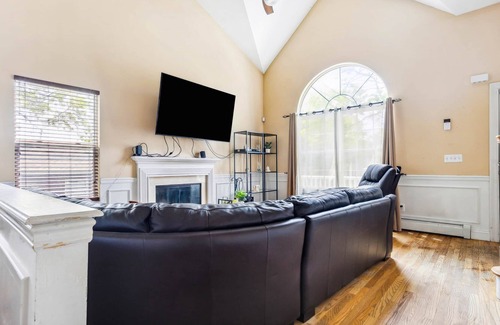 Shirley House | The Idyllic Harbor in Long Island