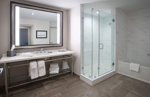 Clemson Hotel | The Inn at Patrick Square