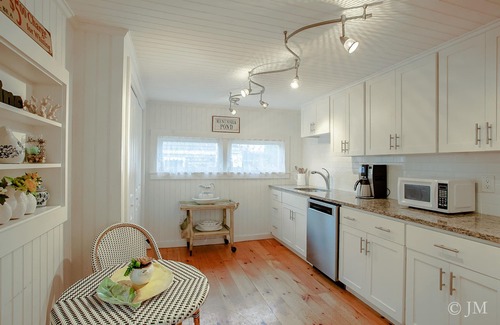 Oak Bluffs House | The Island Collection MV: Enjoy This 1850s Victorian Home With Ocean Views!