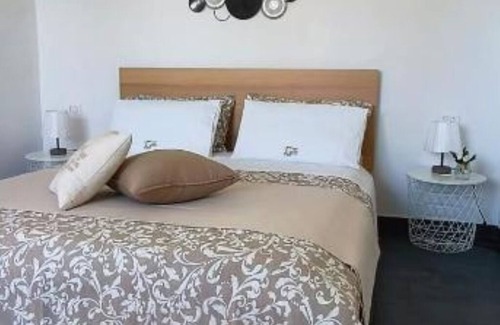 Portopalo di Capo Passero Villa | The court of the olive trees - 1