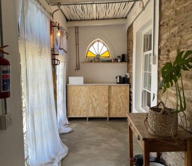 Barrydale Hotel | The Karoo Moon Motel