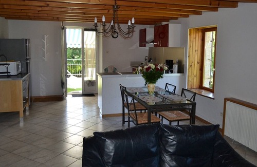 Jouhe Apartment | The key under the paillasson - appt 4 pers campagne