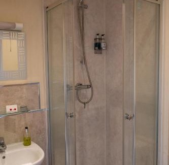 Abergavenny Hotel | The Kings Head Hotel