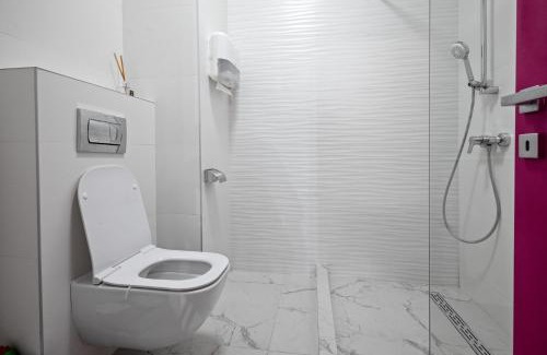 Pipera Apartment | The Krown 11 - Premium Creative Suite in Ivory Residence