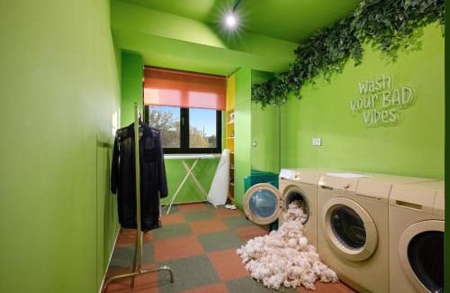 Pipera Apartment | The Krown 11 - Premium Creative Suite in Ivory Residence