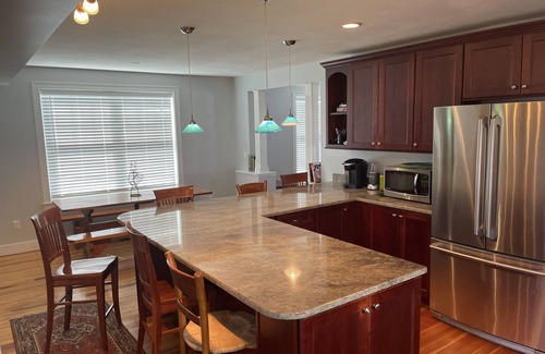 Hampton House | The L Street Tavern MAIN House!