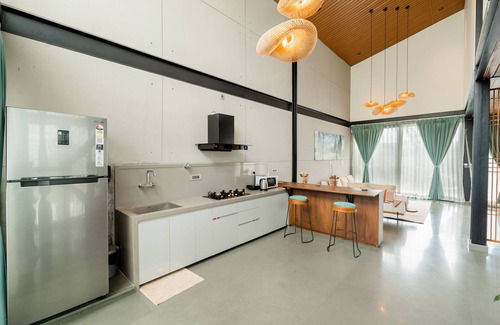 Bedla Villa | The Lake Edge Villa