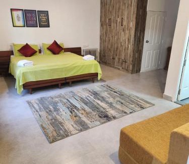 Kandal Hotel | The Lake House Ooty