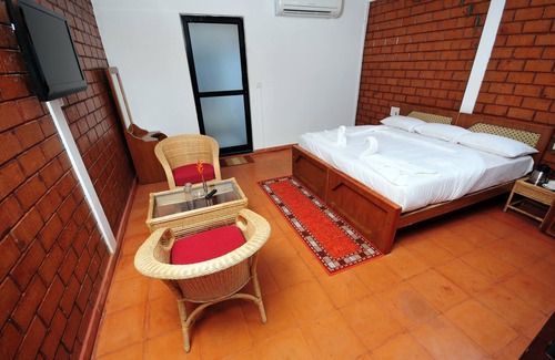 Champakulam Resort | The Lake Resort by Maat Hotels