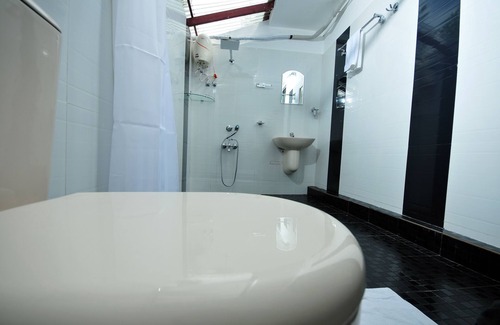 Champakulam Resort | The Lake Resort by Maat Hotels