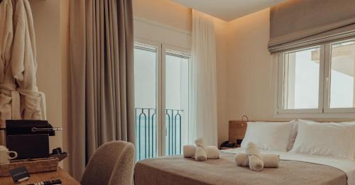 Limni Hotel | The Lakehouse