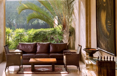 Sheshadripuram Hotel | The Lalit Ashok Bangalore