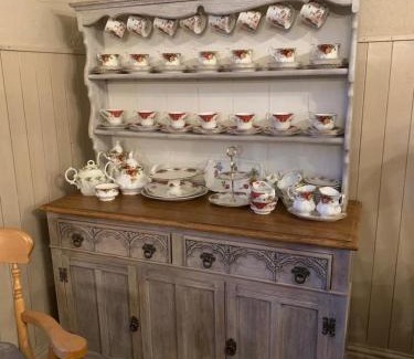 Sibford Gower House | The Lampet Arms