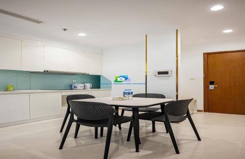Hang Xanh Apartment | The Landmark And The Park Luxury Apartment of Vinhomes