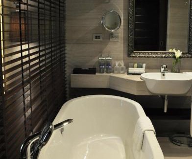 Nana Hotel | The Landmark Bangkok