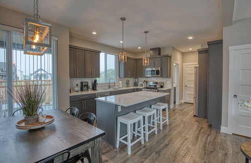 Ocean Shores House | The Legacy House - Oyhut Bay Seaside Village