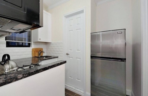 Kips Bay Apartment | The Lexy V Vibe 8631
