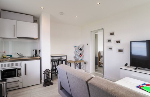 Wick Cottage | THE LIGHTHOUSE KEEPERS CABIN, romantic in Wick, Caithness