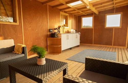 Abergavenny House | The Lily Pod