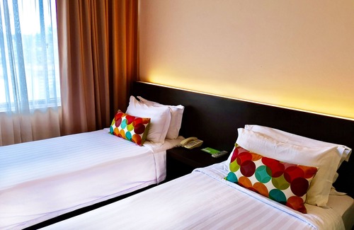 Kuching Hotel | The LimeTree Hotel