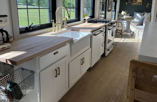 Lincolnville Other | The Lincolnville House, farmhouse , hot tub 2 min to beach 6 min to Camden